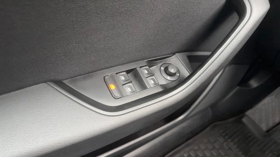 SKODA Superb Superb 2.0 TDI SCR Active