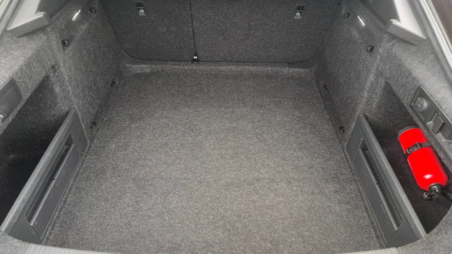 SKODA Superb Superb 2.0 TDI SCR Active