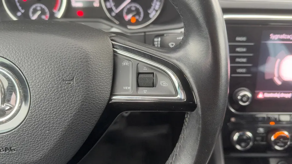 SKODA Superb Superb 2.0 TDI SCR Active