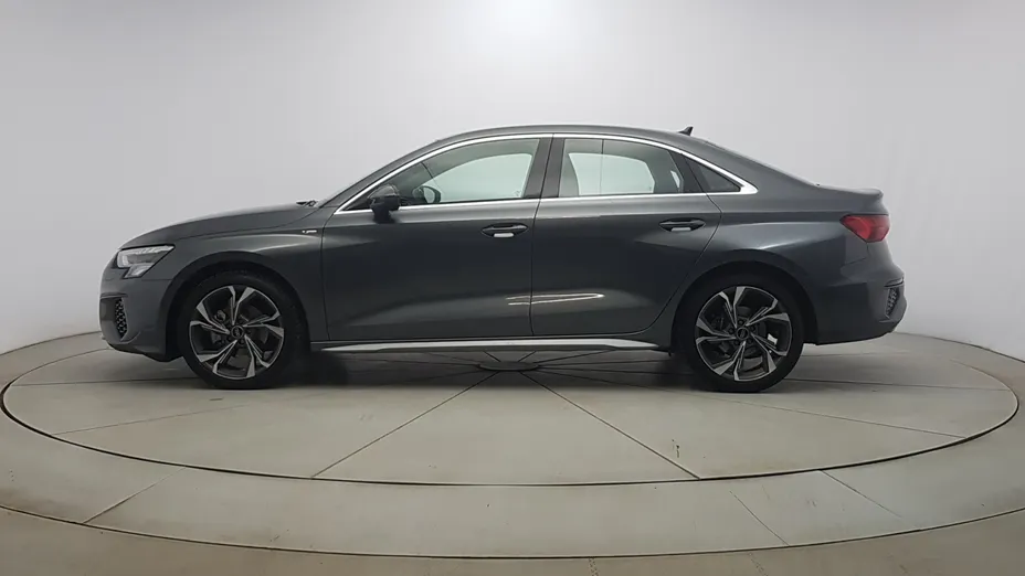 AUDI A3 A3 35 TFSI mHEV S Line S tronic