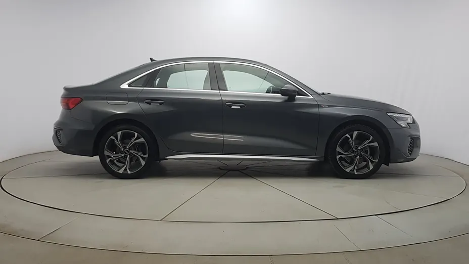 AUDI A3 A3 35 TFSI mHEV S Line S tronic