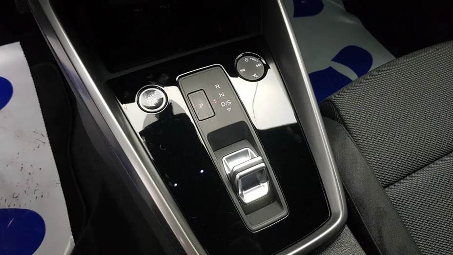 AUDI A3 A3 35 TFSI mHEV S Line S tronic