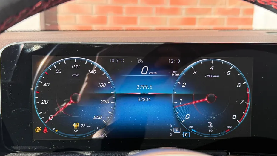 MERCEDES-BENZ GLB GLB 200 4-Matic AMG Line 8G-DCT