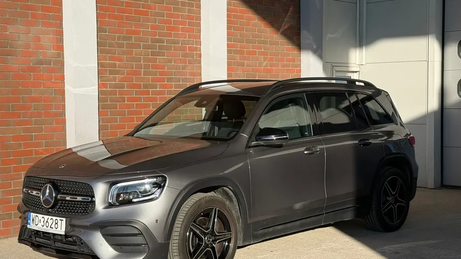 MERCEDES-BENZ GLB GLB 200 4-Matic AMG Line 8G-DCT