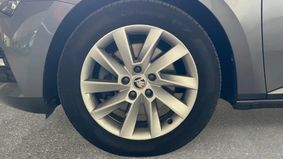 SKODA Superb Superb 2.0 TSI Ambition DSG