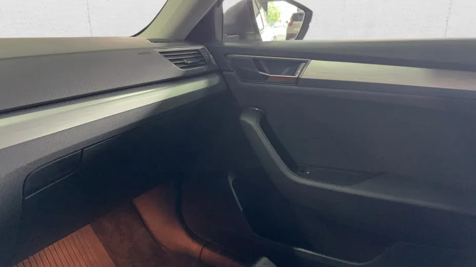 SKODA Superb Superb 2.0 TSI Ambition DSG