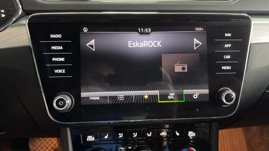SKODA Superb Superb 2.0 TSI Ambition DSG