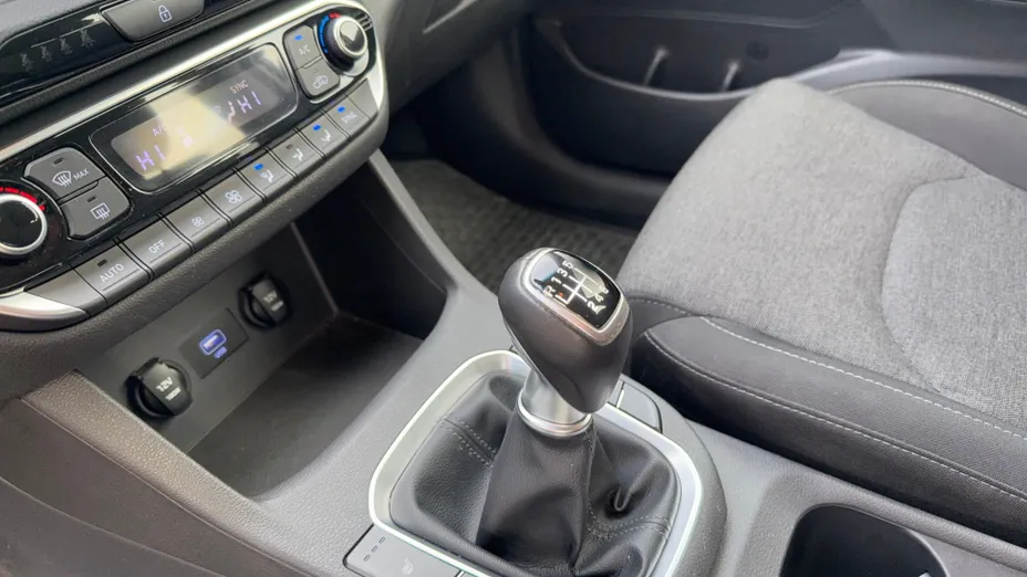 HYUNDAI i30 i30 1.5 DPI Smart