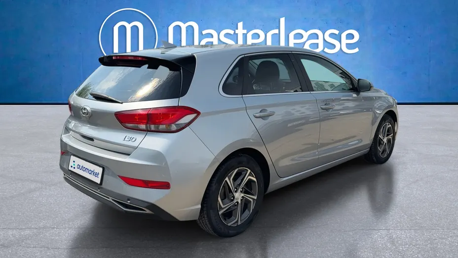 HYUNDAI i30 i30 1.5 DPI Smart