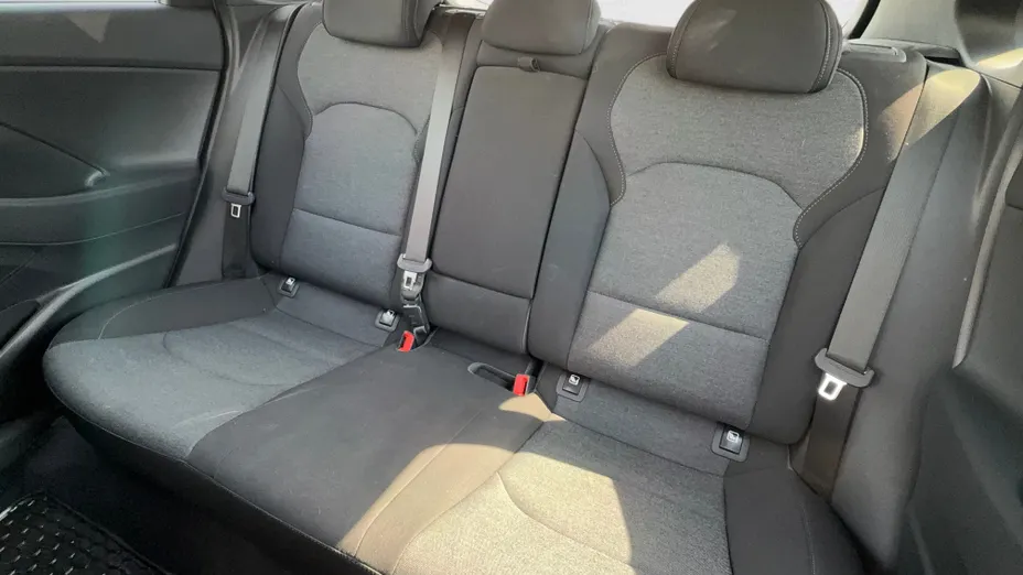 HYUNDAI i30 i30 1.5 DPI Smart