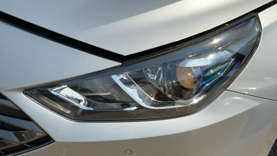 HYUNDAI i30 i30 1.5 DPI Smart