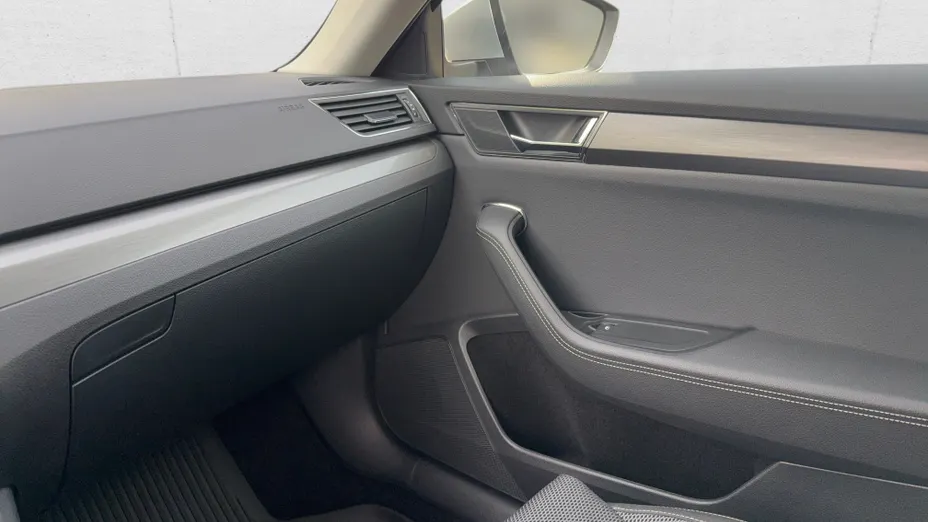 SKODA Superb Superb 2.0 TSI Style DSG