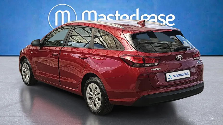 HYUNDAI i30 i30 1.5 DPI Classic +