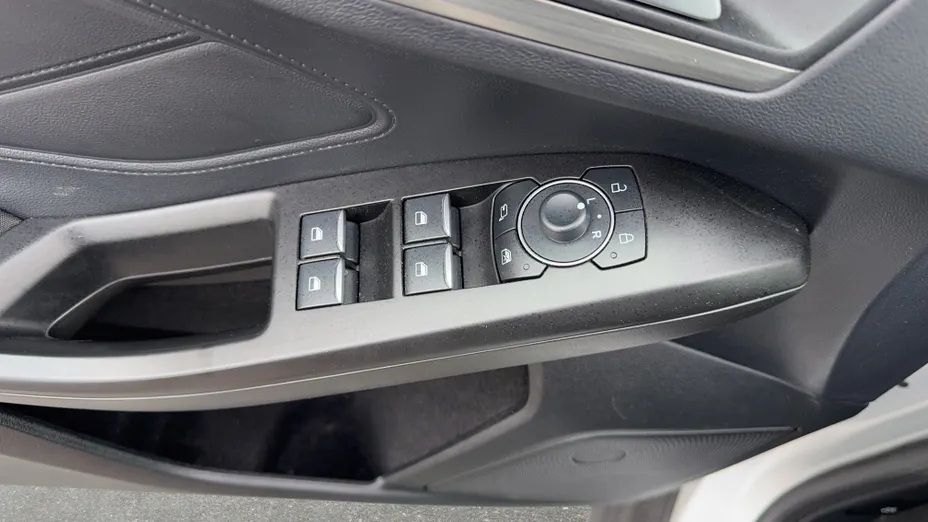 FORD Focus Focus 1.0 EcoBoost mHEV Titanium X aut