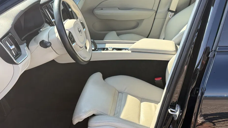 VOLVO V60 V60 B4 B Plus Dark aut