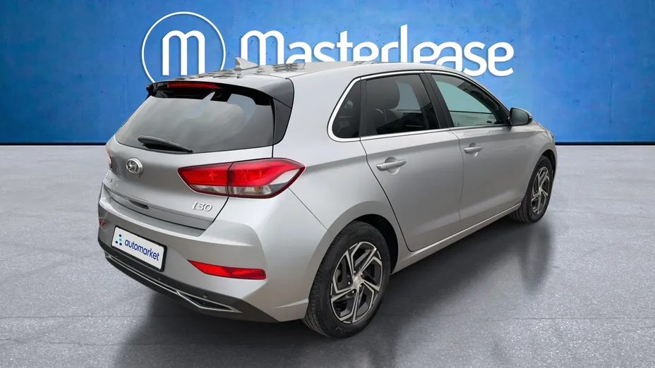 HYUNDAI i30 i30 1.5 DPI Smart