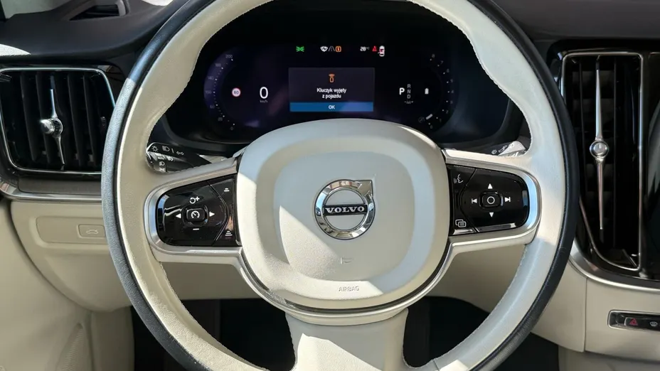 VOLVO V60 V60 B4 B Plus Dark aut