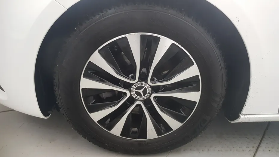 MERCEDES-BENZ A Klasa A 180 Style 7G-DCT
