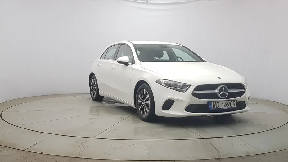 MERCEDES-BENZ A Klasa A 180 Style 7G-DCT