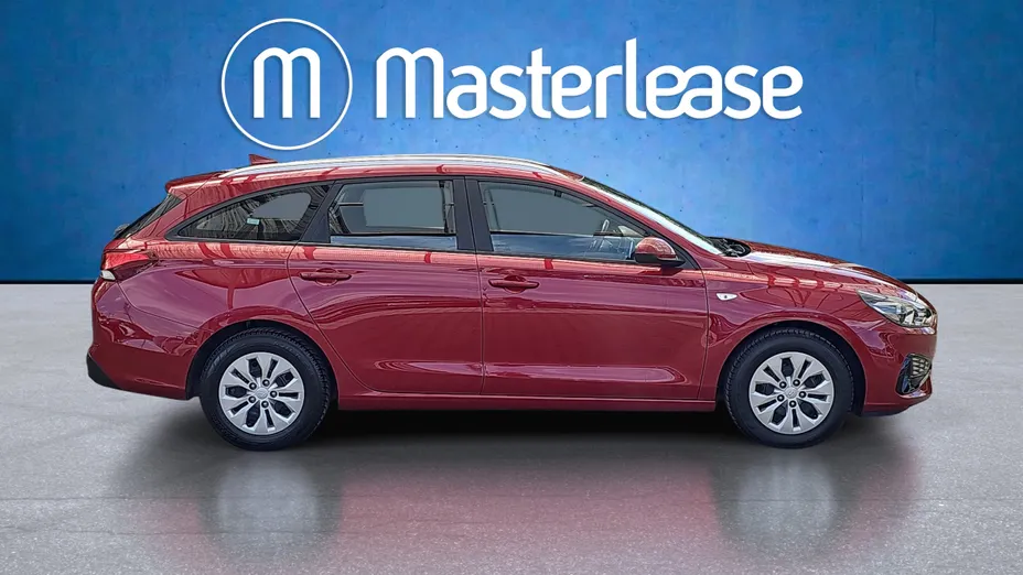 HYUNDAI i30 i30 1.5 DPI Classic +