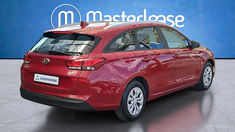 HYUNDAI i30 i30 1.5 DPI Classic +