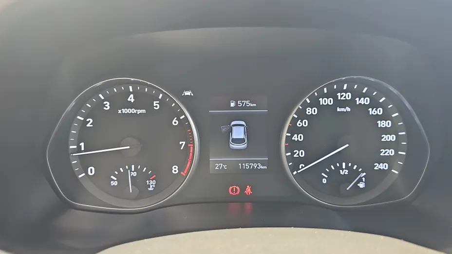 HYUNDAI i30 i30 1.5 DPI Classic +