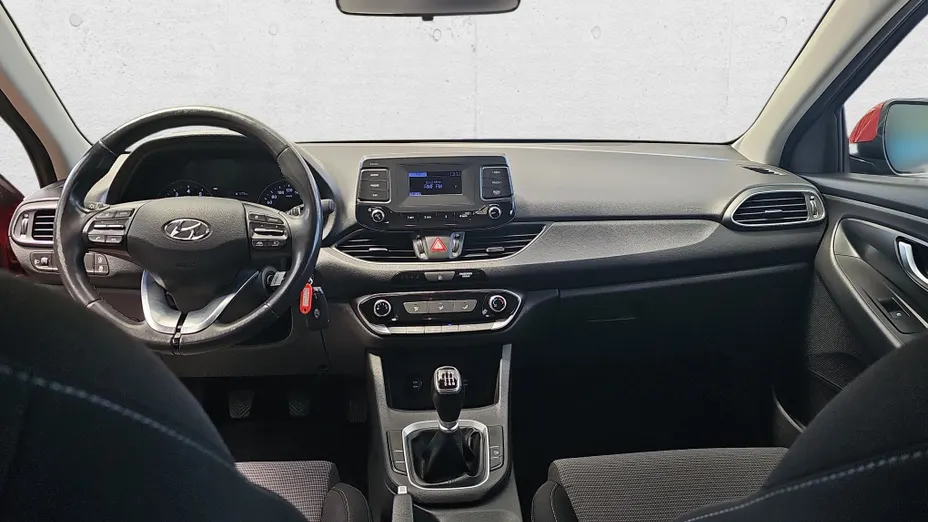 HYUNDAI i30 i30 1.5 DPI Classic +