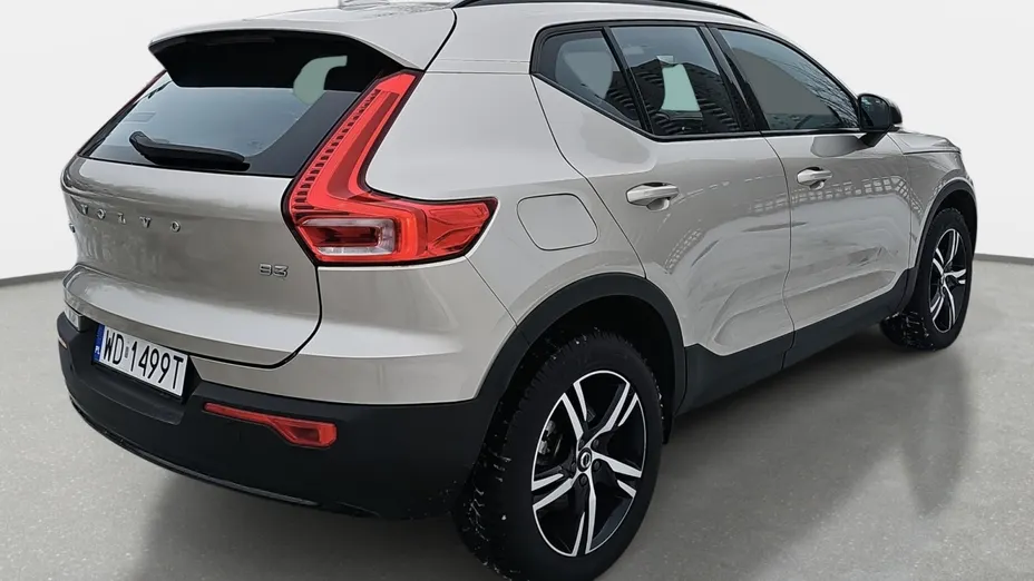 VOLVO XC40 XC40 73kWh P6 Recharge Ultimate aut