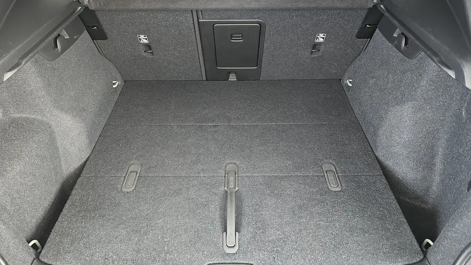 VOLVO XC40 XC40 73kWh P6 Recharge Ultimate aut