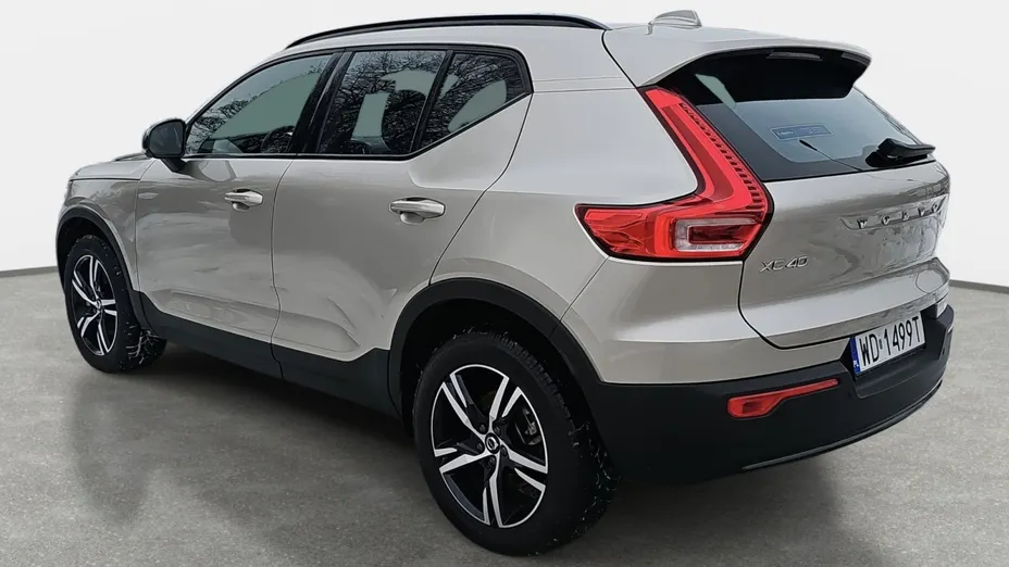 VOLVO XC40 XC40 73kWh P6 Recharge Ultimate aut