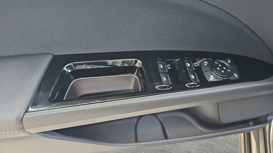 FORD Mondeo Mondeo 2.0 Hybrid Titanium