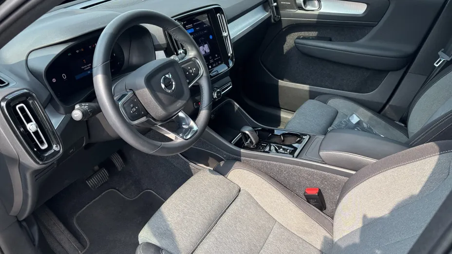 VOLVO XC40 XC40 B3 Plus Bright aut