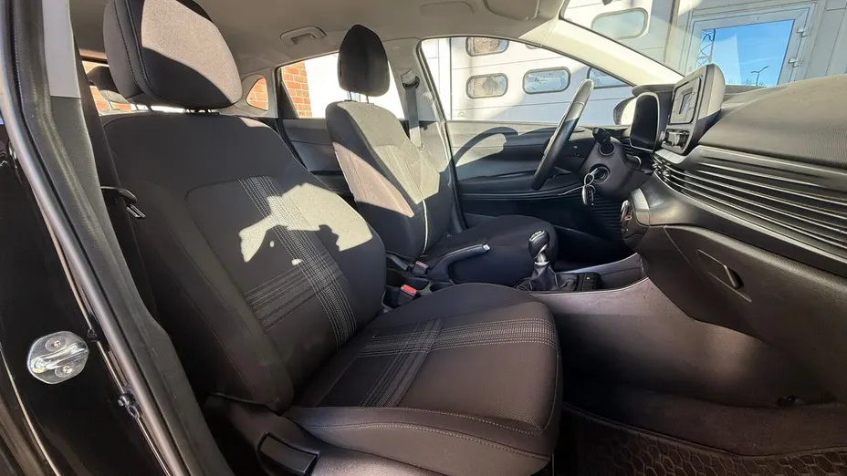 HYUNDAI i20 i20 1.0 T-GDi Pure