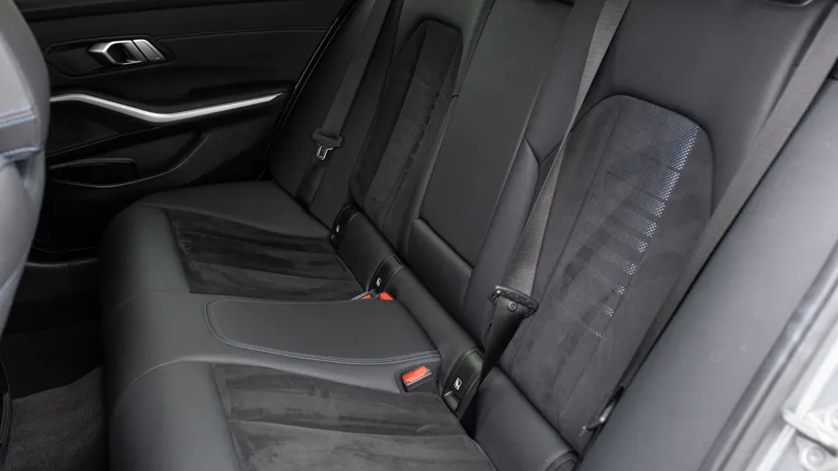 BMW Seria 3 320d xDrive mHEV M Sport aut