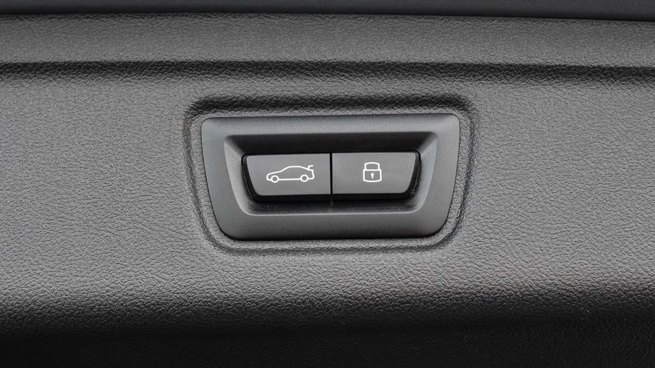 BMW Seria 3 320d xDrive mHEV M Sport aut