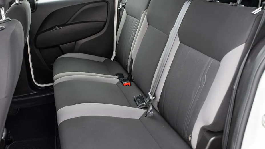 FIAT Doblo Cargo/Van Doblo Kombi Maxi 1.6 MJ Dynamic