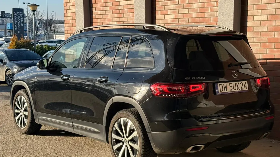 MERCEDES-BENZ GLB GLB 200 Progressive 7G-DCT
