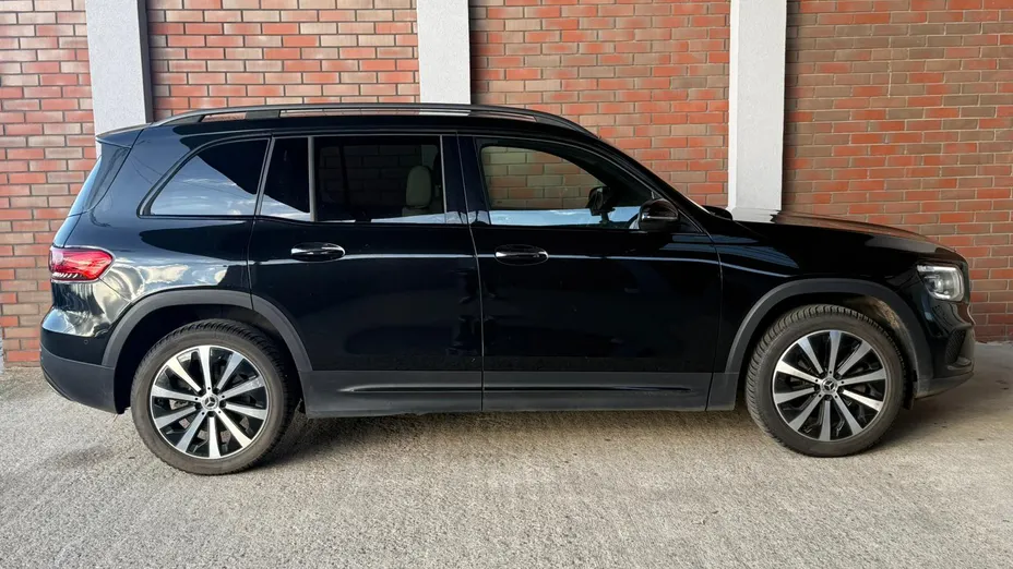 MERCEDES-BENZ GLB GLB 200 Progressive 7G-DCT