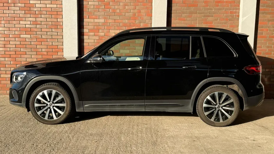 MERCEDES-BENZ GLB GLB 200 Progressive 7G-DCT