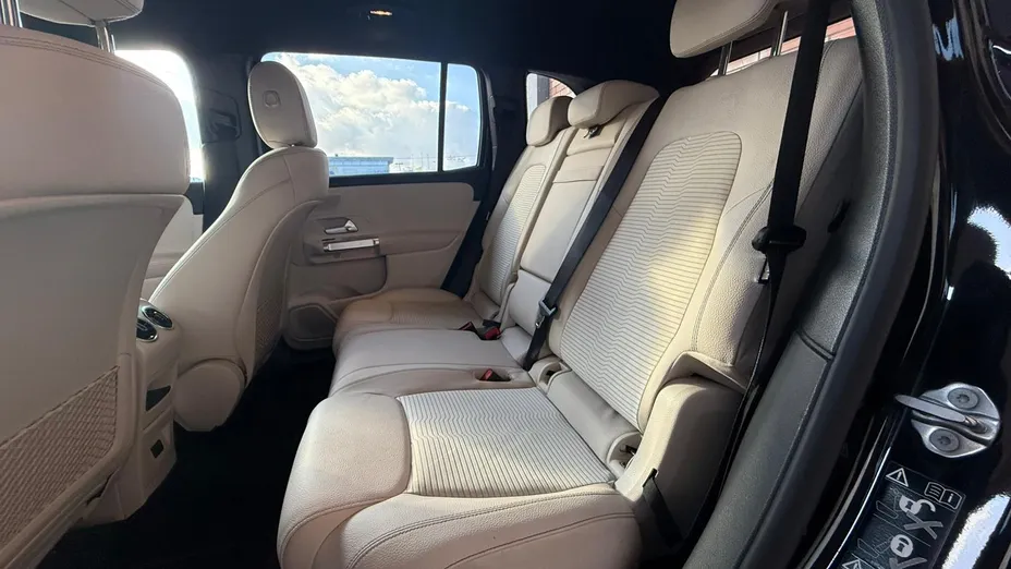 MERCEDES-BENZ GLB GLB 200 Progressive 7G-DCT