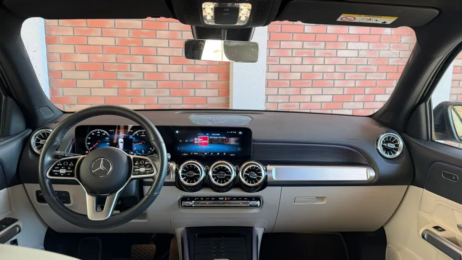 MERCEDES-BENZ GLB GLB 200 Progressive 7G-DCT