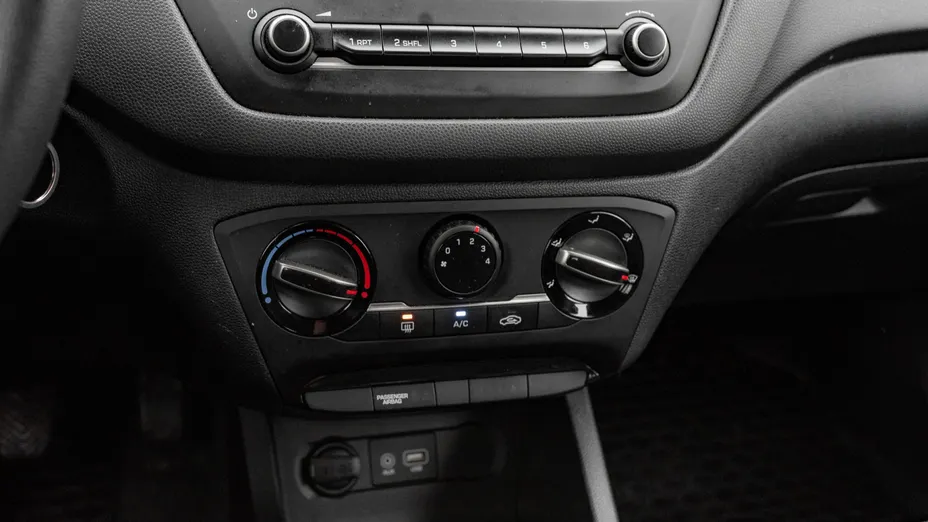 HYUNDAI i20 i20 1.2 Classic Plus