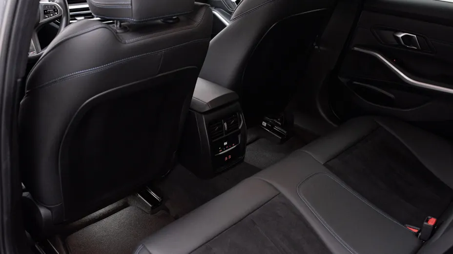 BMW Seria 3 318d mHEV M Sport aut