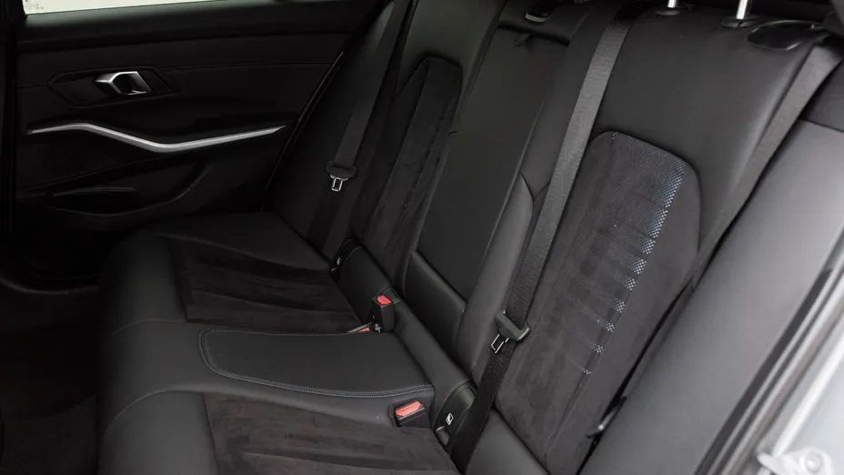 BMW Seria 3 318d mHEV M Sport aut