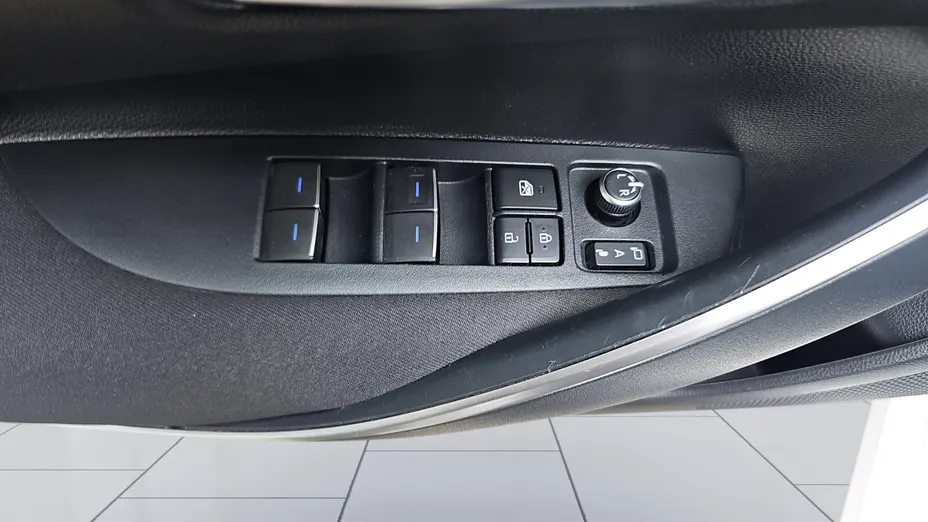 TOYOTA Corolla Corolla 1.8 Hybrid Comfort