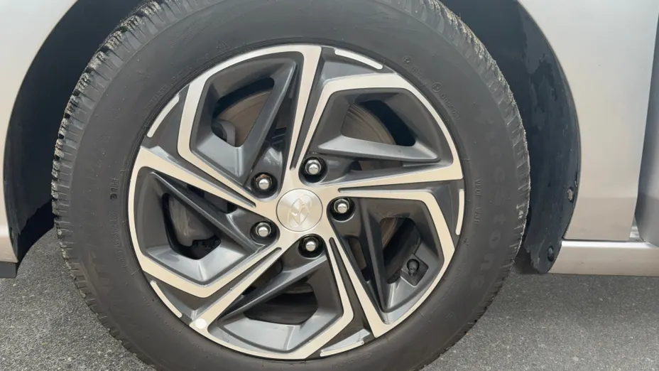 HYUNDAI i30 i30 1.5 DPI Smart
