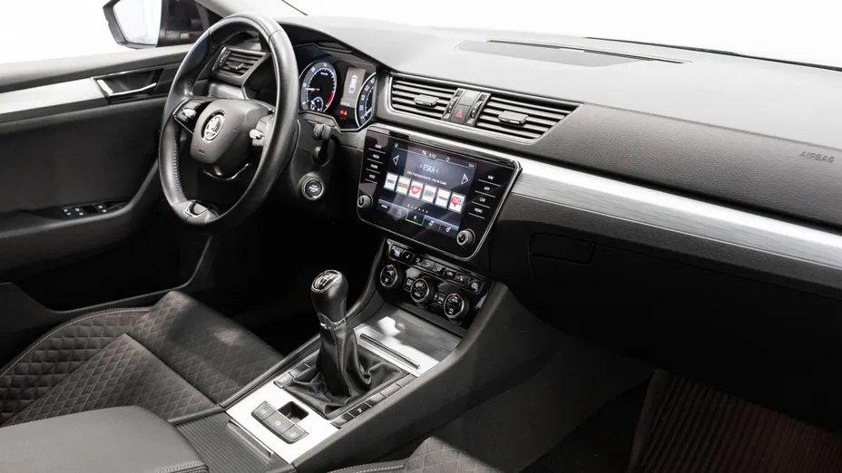 SKODA Superb Superb 2.0 TDI SCR Ambition