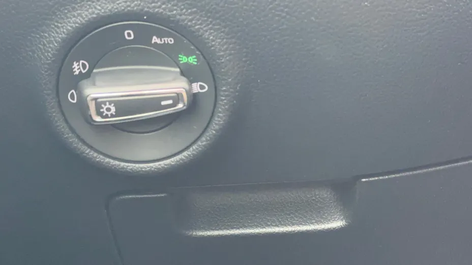 SKODA Superb Superb 2.0 TDI SCR Ambition