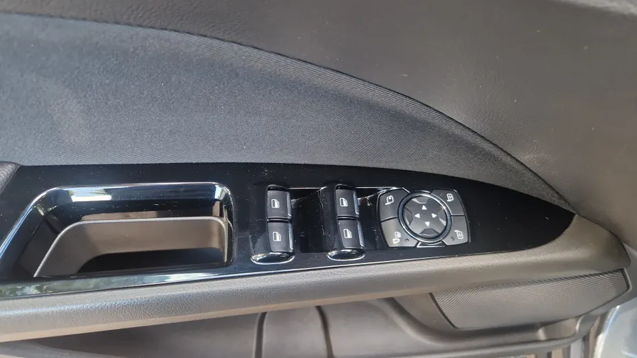 FORD Mondeo Mondeo 2.0 Hybrid Titanium