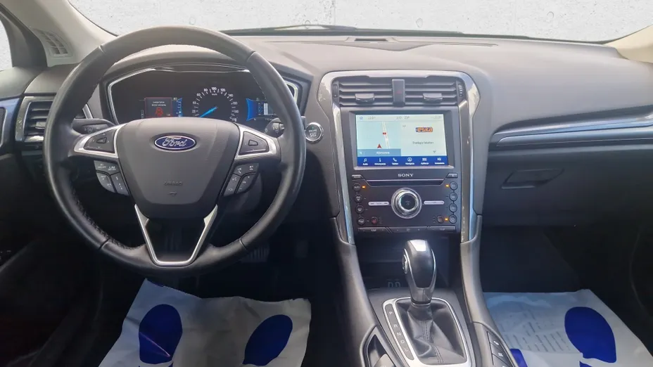 FORD Mondeo Mondeo 2.0 Hybrid Titanium